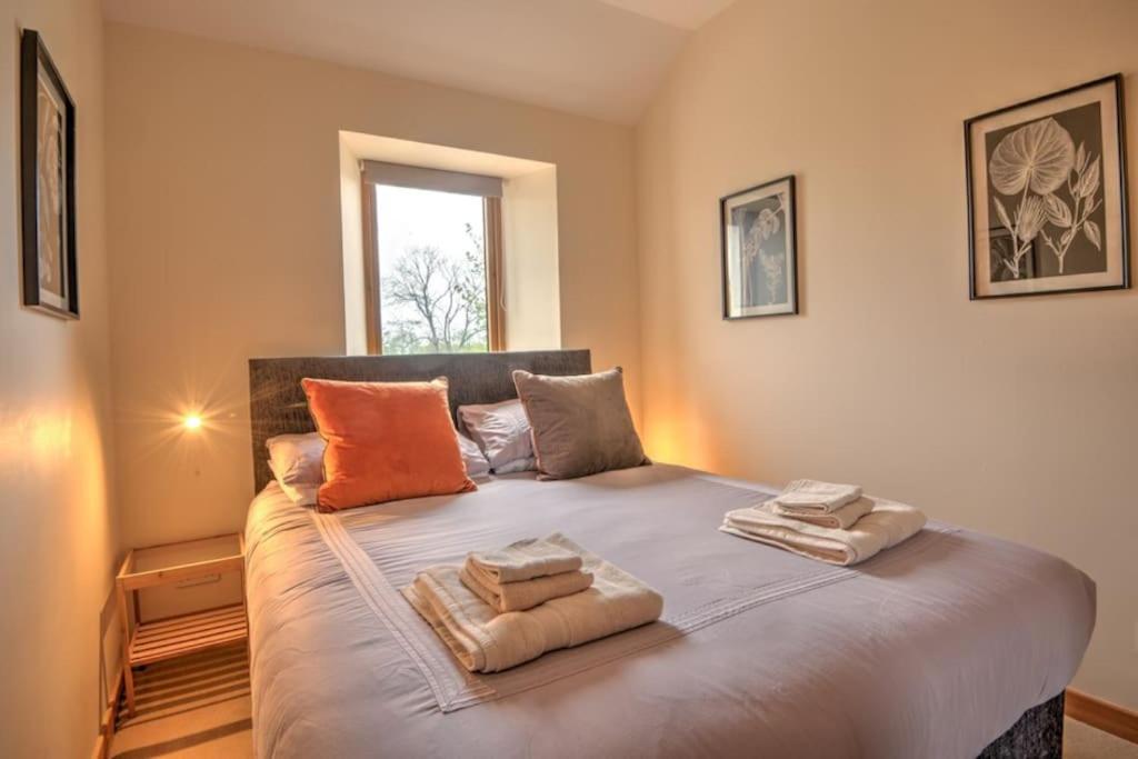Foulis Cottage, Foulis Estate, Highland Scotland * Ardullie